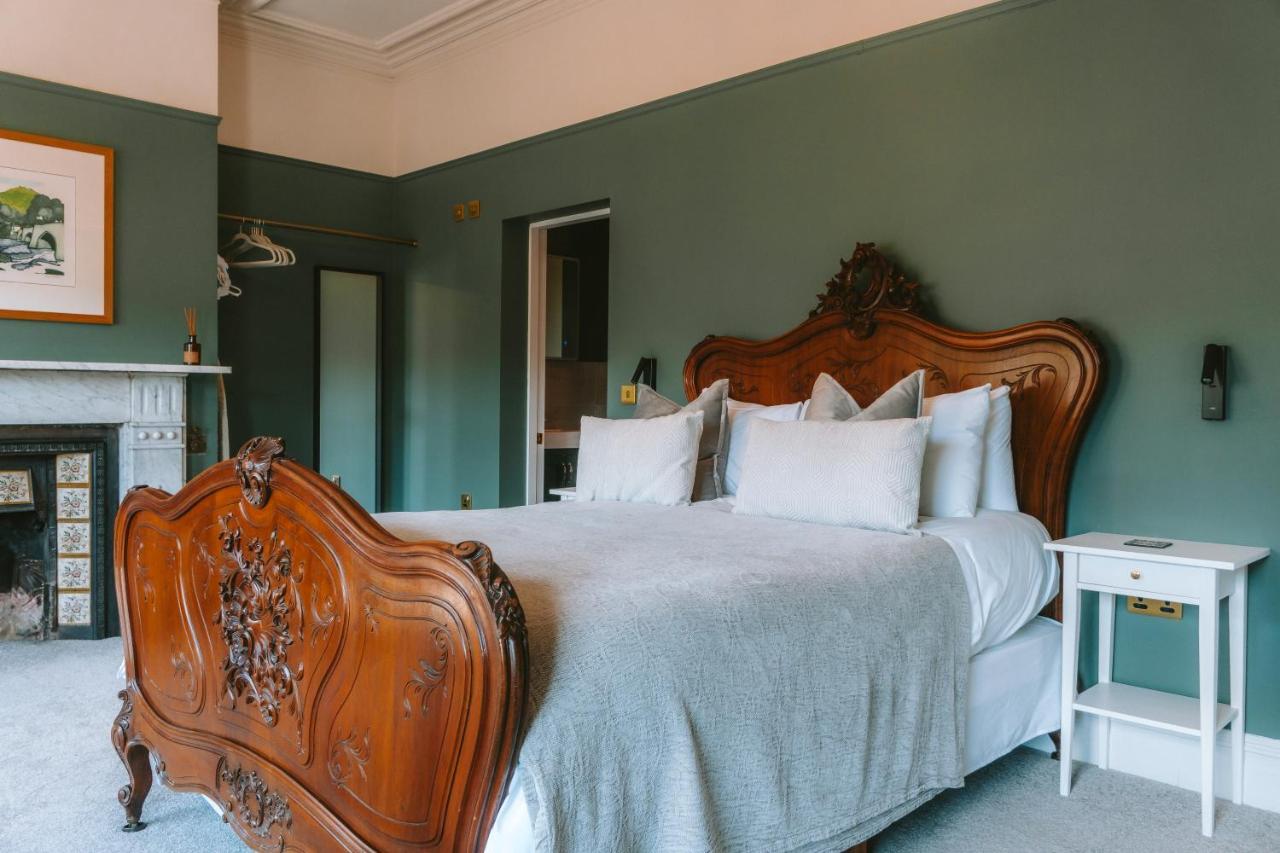 Riversdale House Bed & Breakfast Лланголлен Экстерьер фото