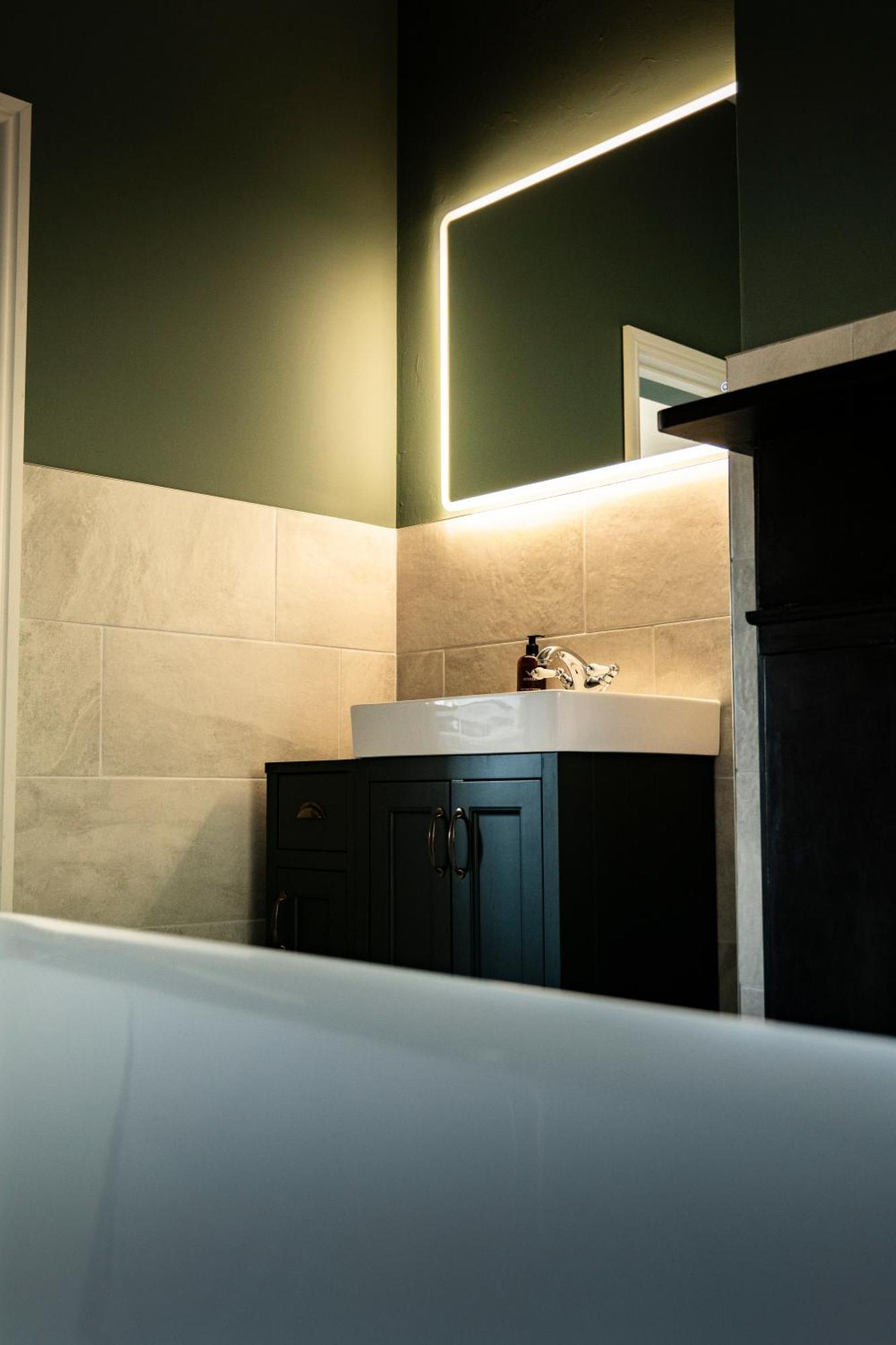 Riversdale House Bed & Breakfast Лланголлен Экстерьер фото